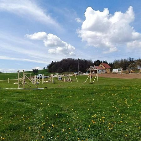 Cowboy'S Land Hotel Visnja Gora Exterior photo